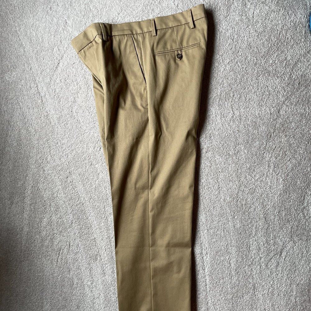 Dockers Khakis  30W x 30L